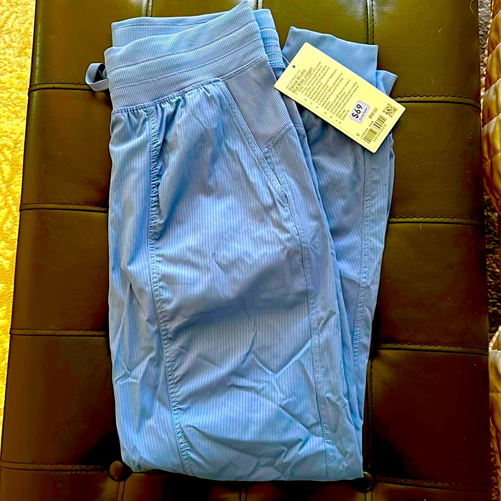 Lululemon joggers